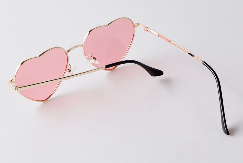 2024 new personalized trendy love glasses, retro fashion sunglasses
